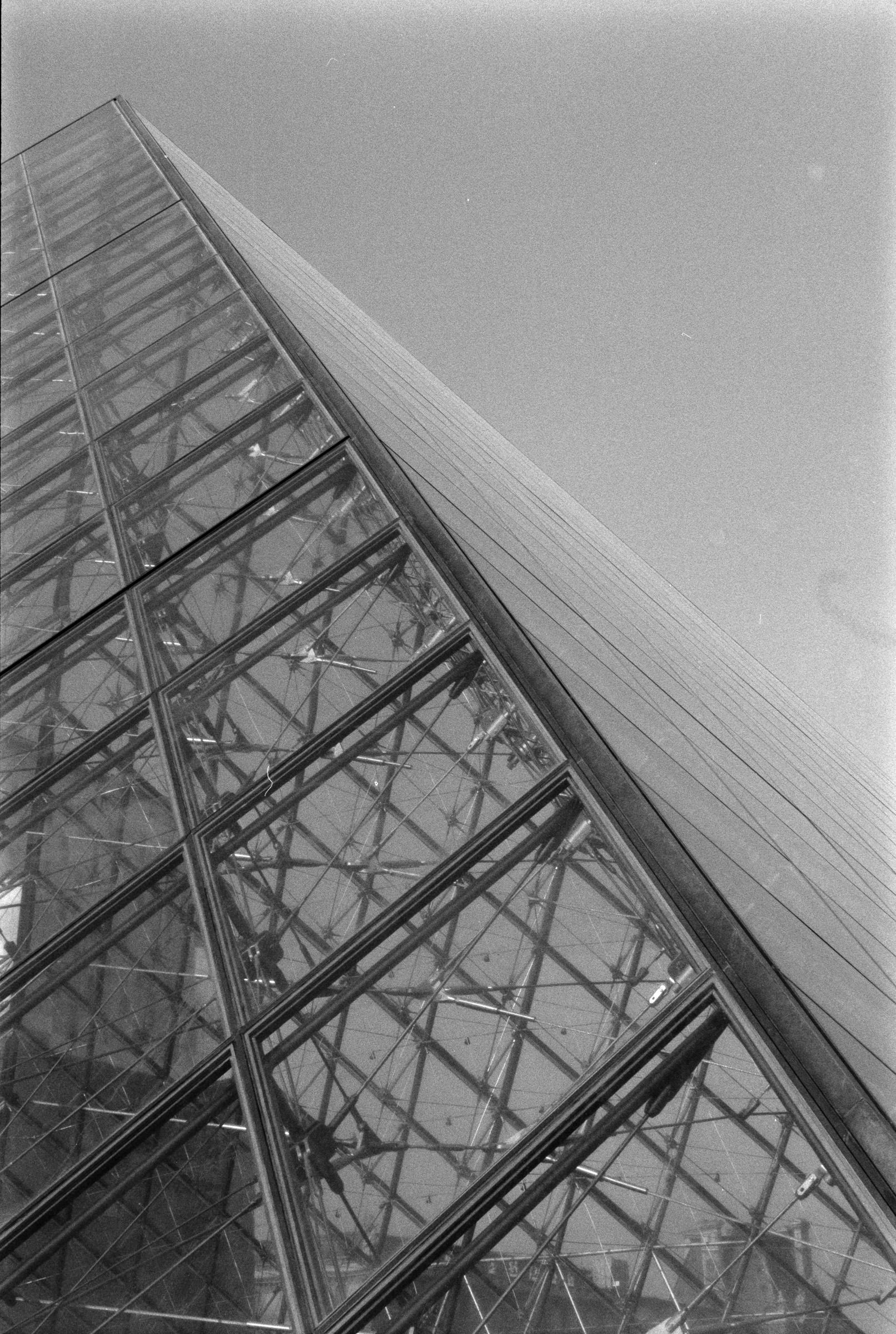 AHP F1990 09 001 sc240801 img03 NLP